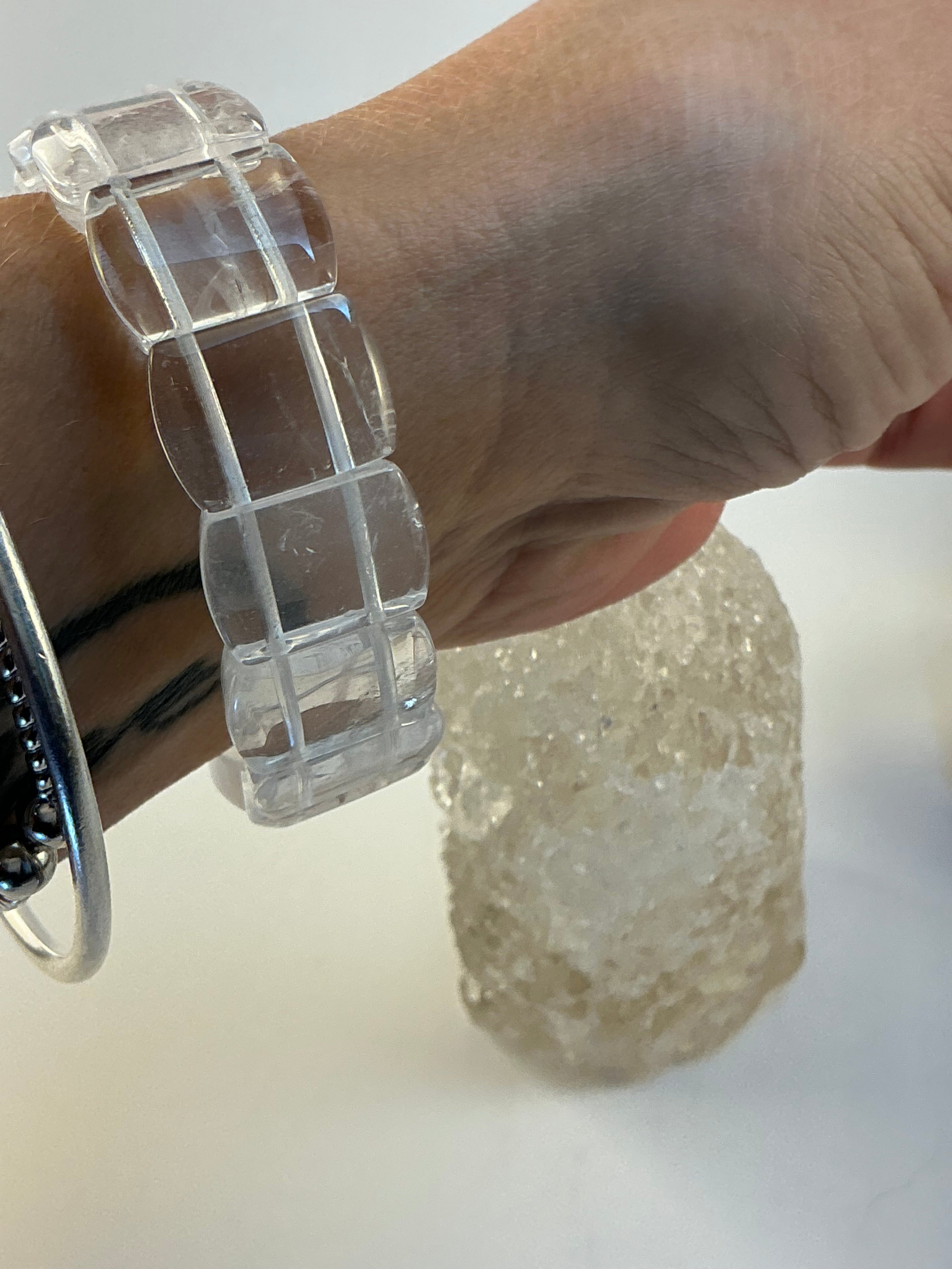 High Quality Clear Quartz Bangle Bracelet/ Clear Quartz Jewelry