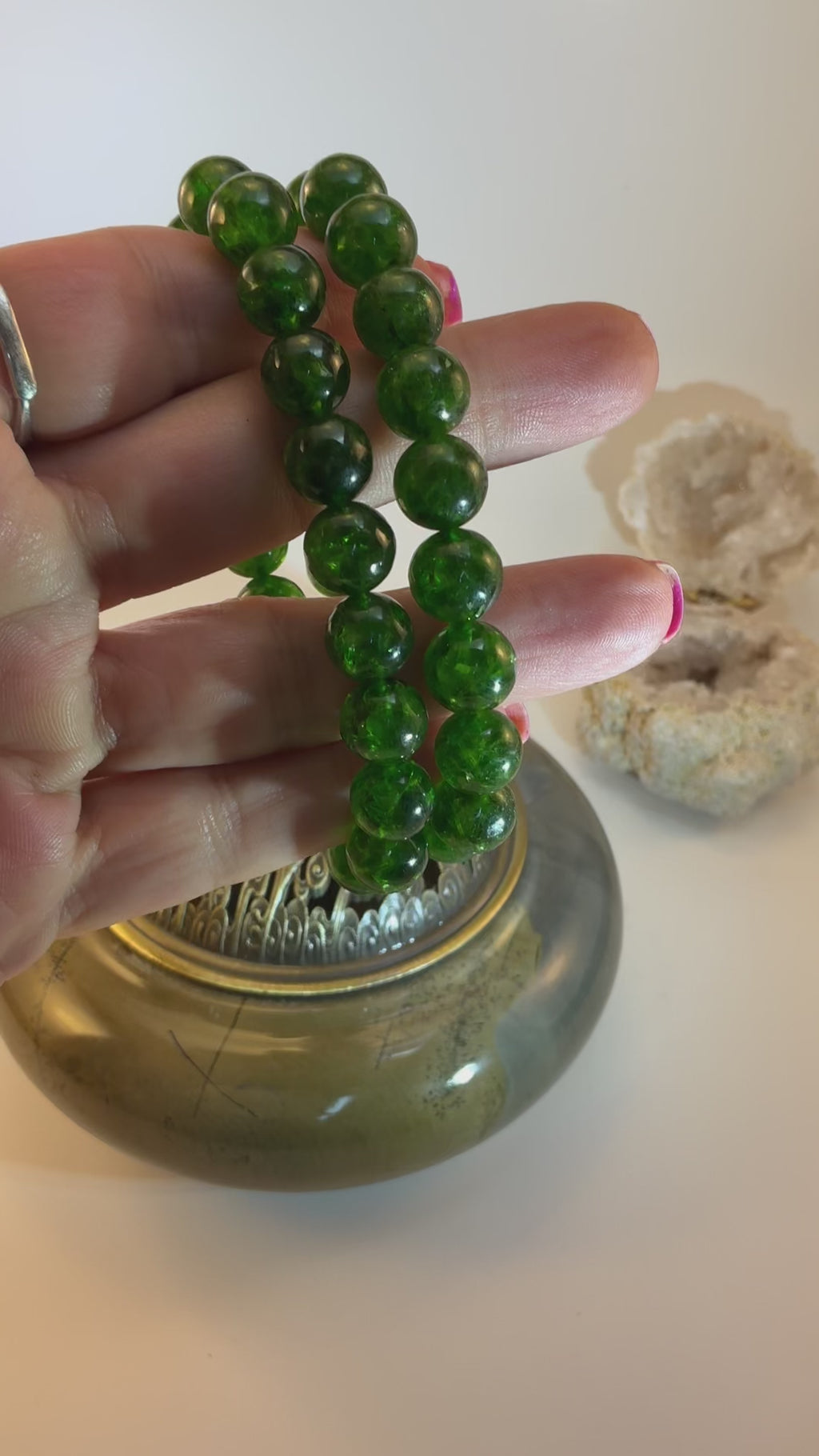 High-Quality Diopside Beaded Bracelet – 10mm Natural Gemstone – 7.75 Inch Wrist - Rich Green Natural Stone
